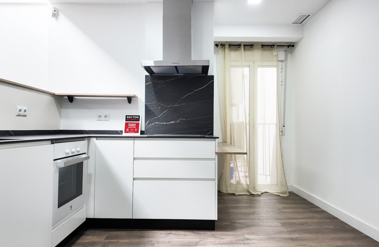 Resale - Duplex - Alicante - Center