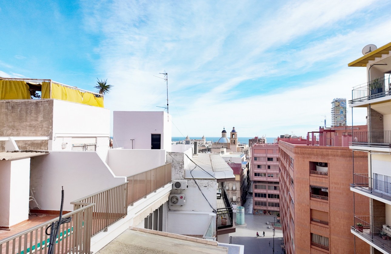 Resale - Duplex - Alicante - Center