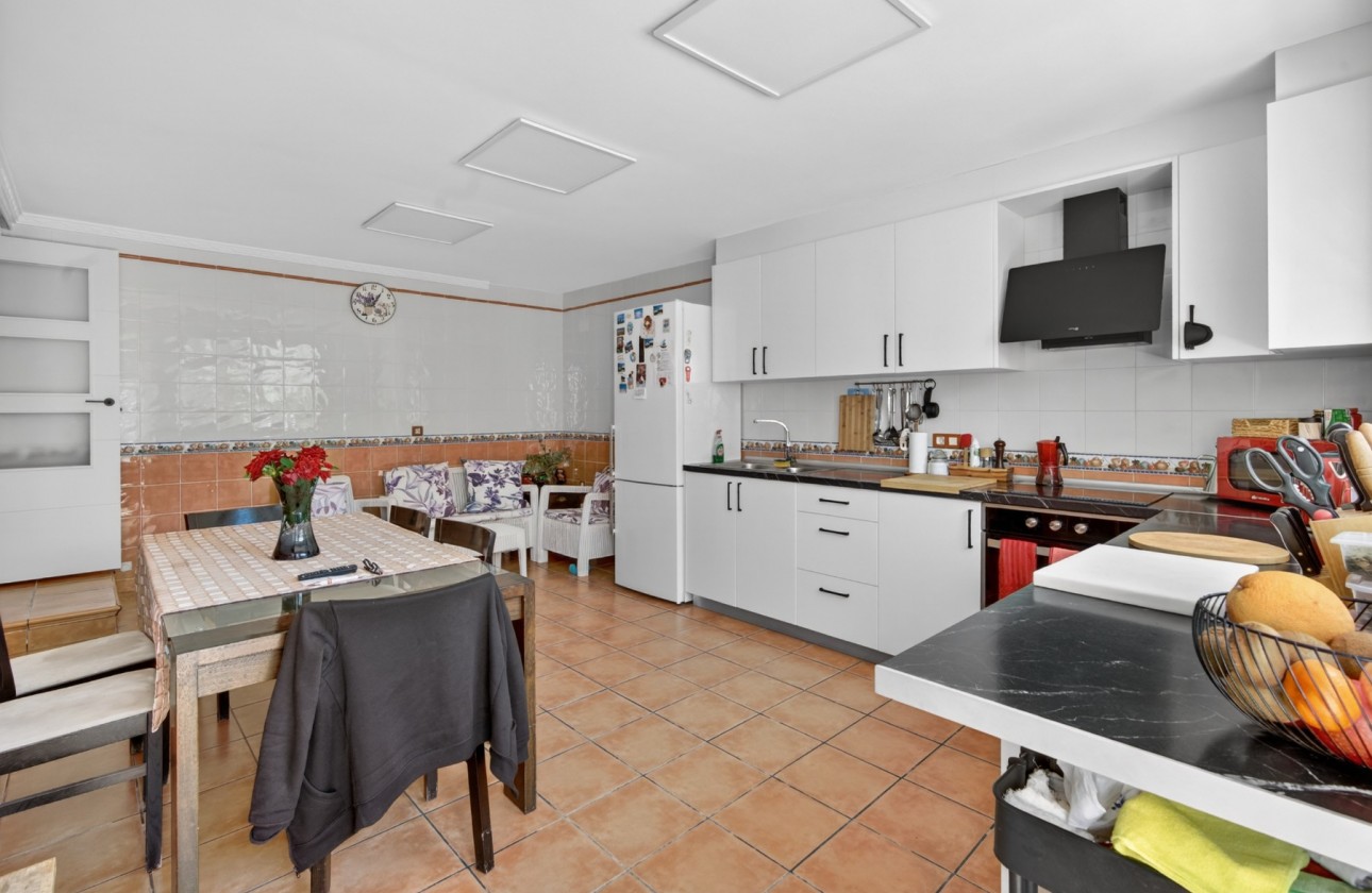 Resale - Villa - El Altet - San Francisco de Asis