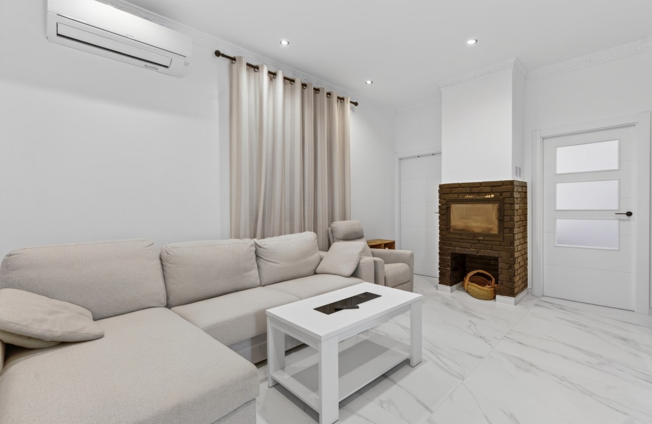 Resale - Villa - El Altet - San Francisco de Asis