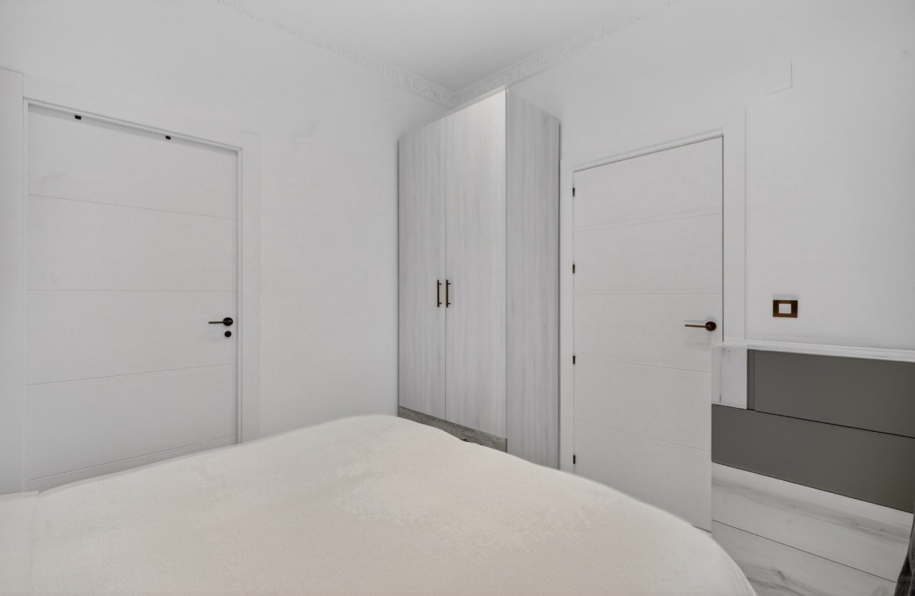 Resale - Villa - El Altet - San Francisco de Asis