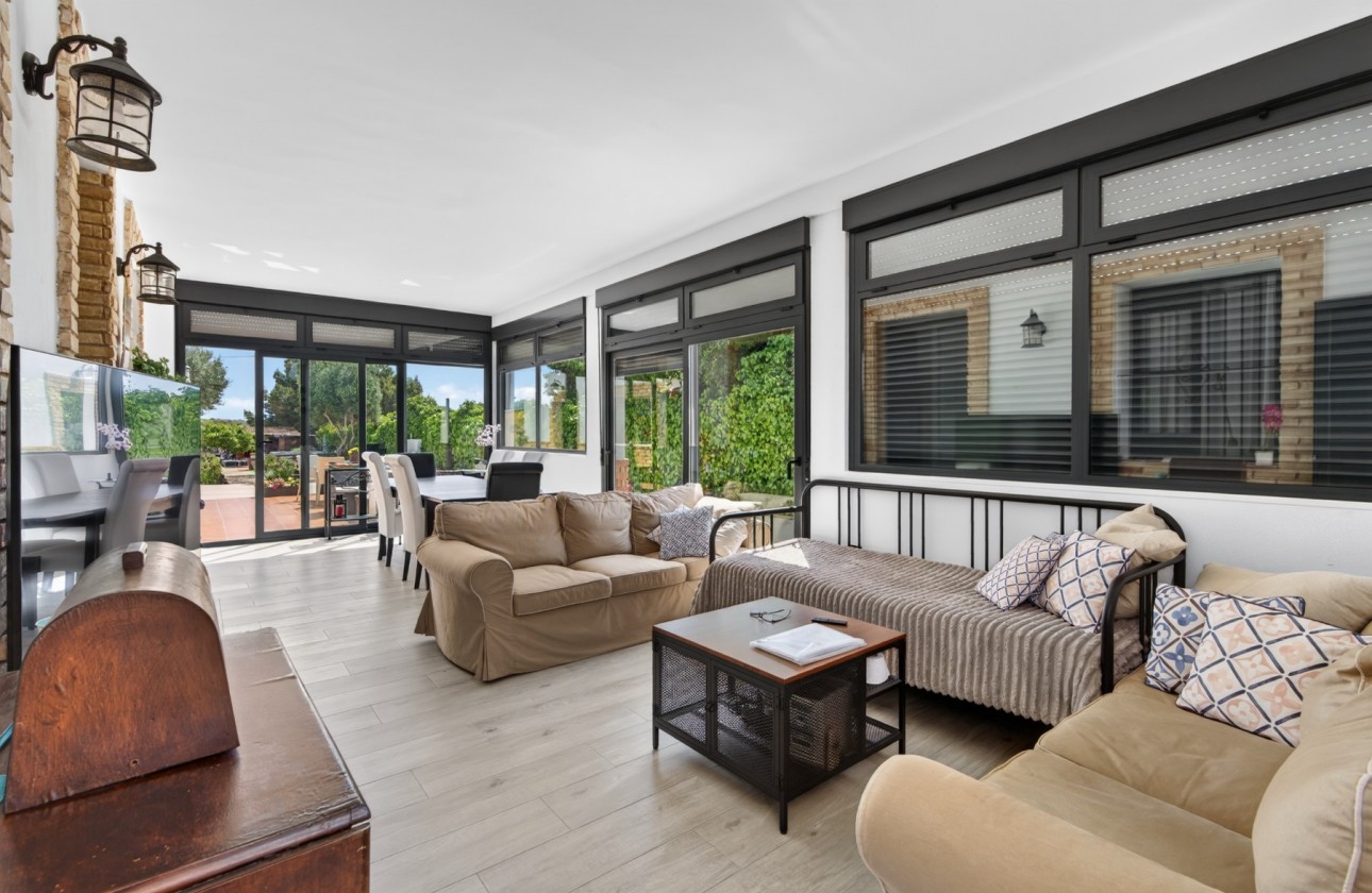 Resale - Villa - El Altet - San Francisco de Asis