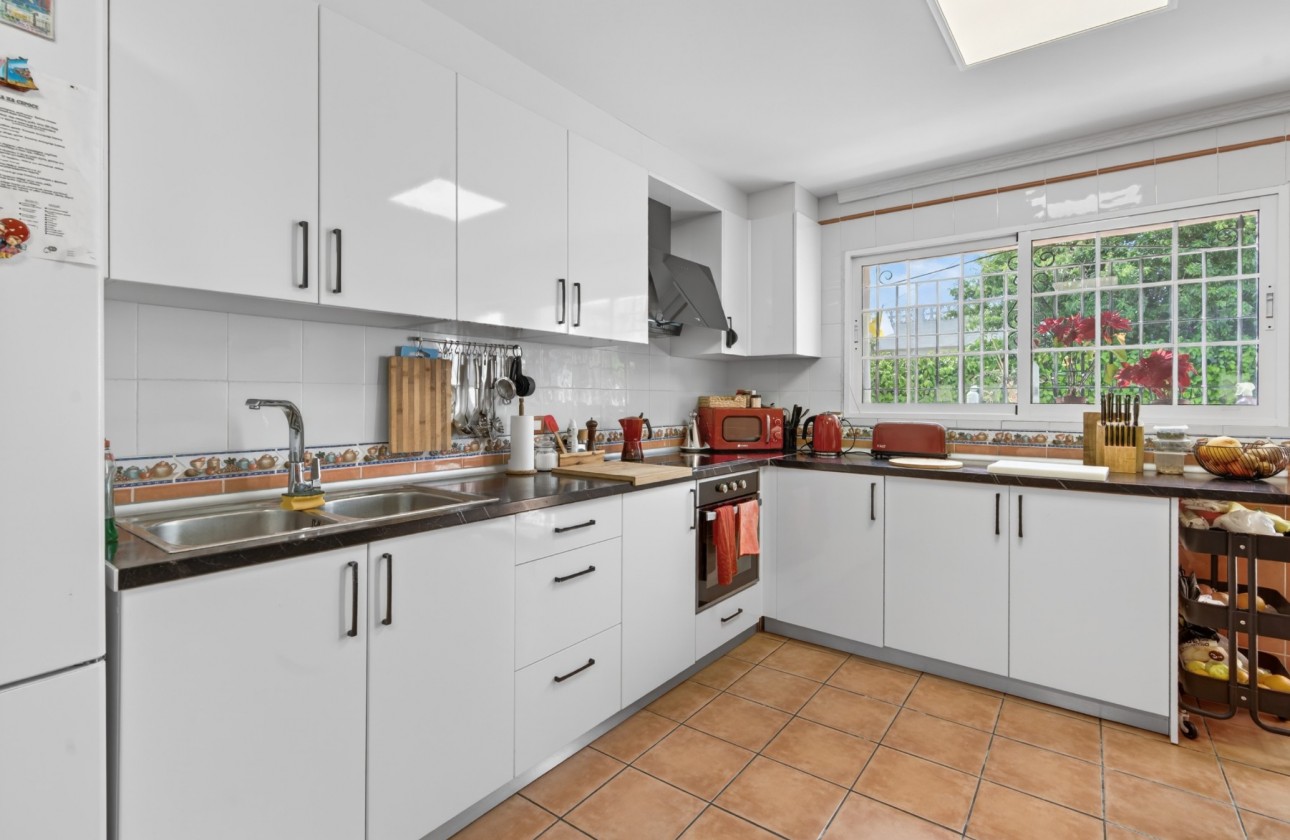 Resale - Villa - El Altet - San Francisco de Asis