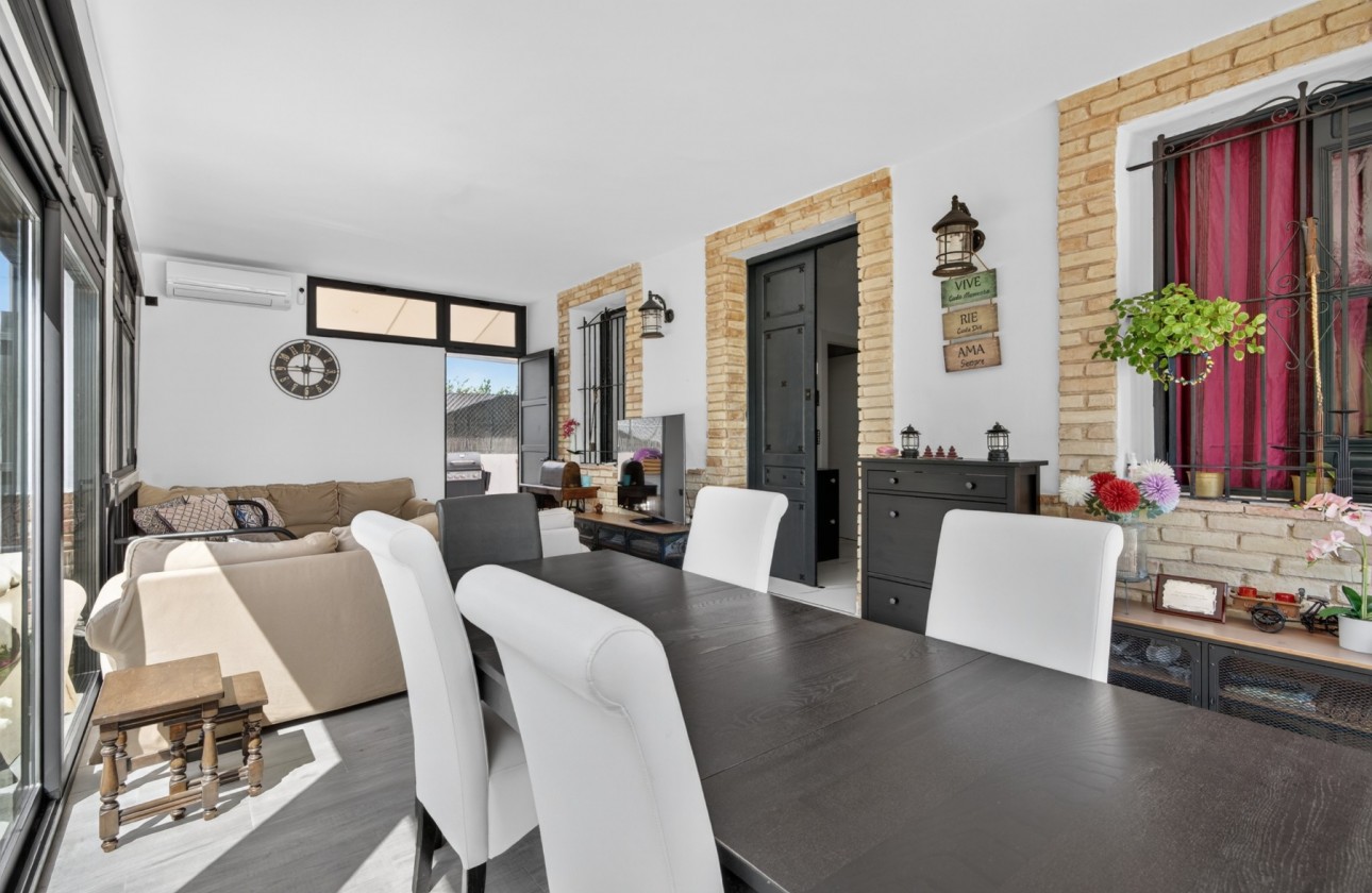 Resale - Villa - El Altet - San Francisco de Asis