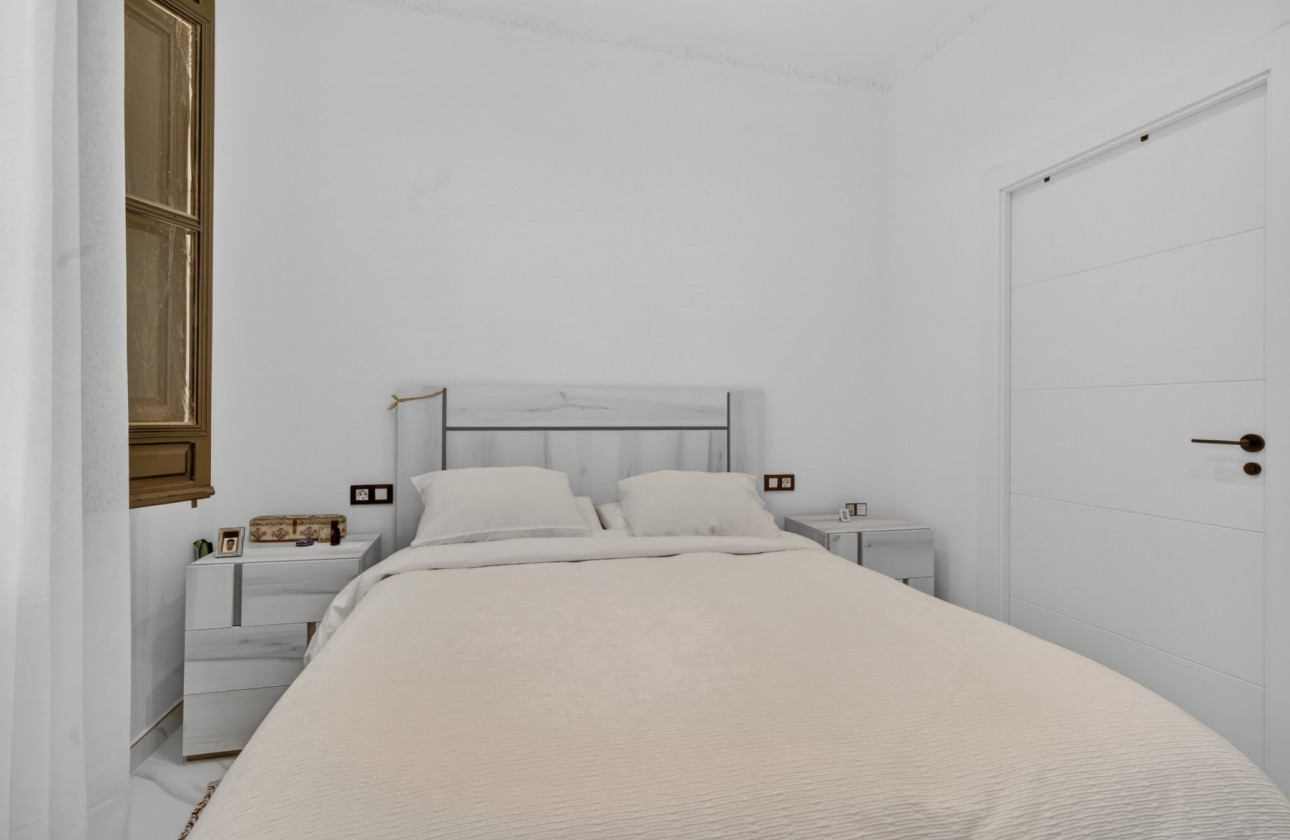 Resale - Villa - El Altet - San Francisco de Asis