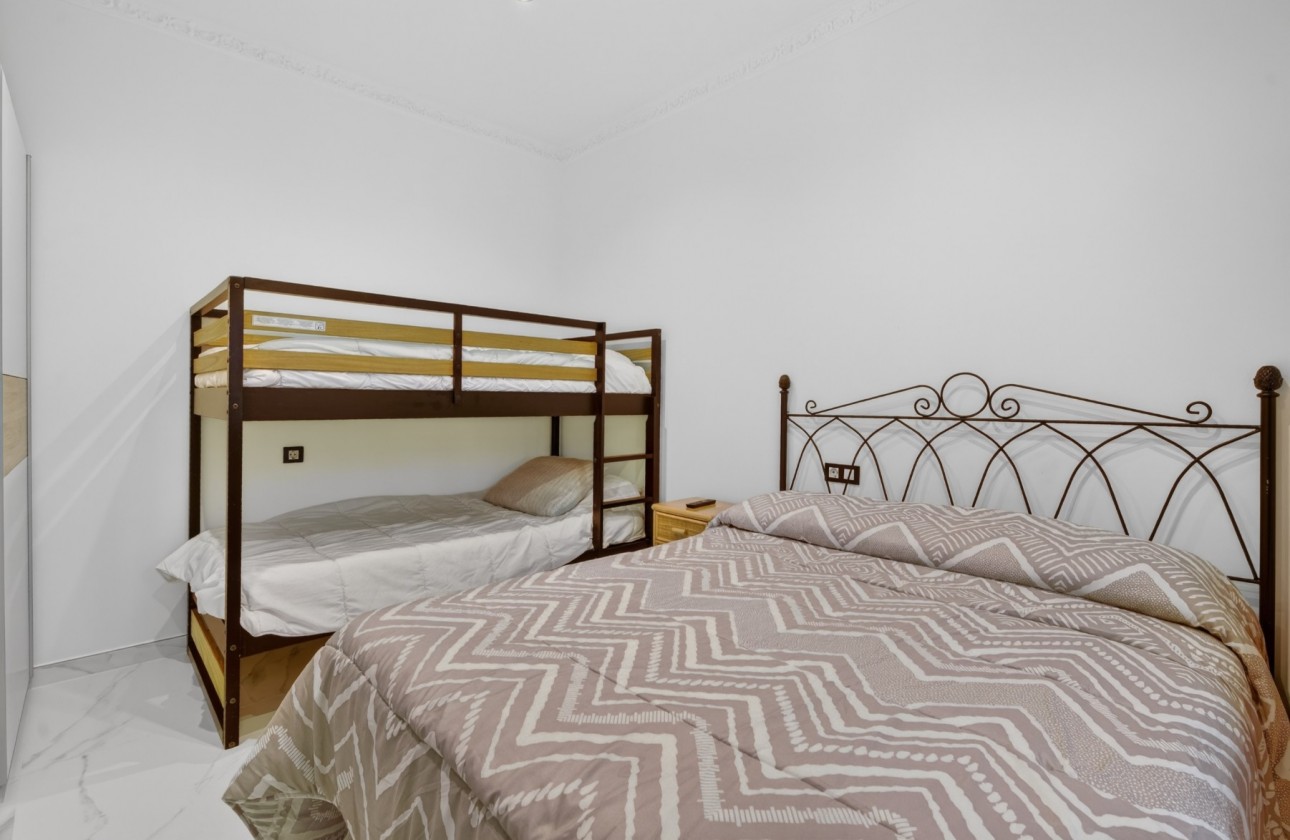 Resale - Villa - El Altet - San Francisco de Asis