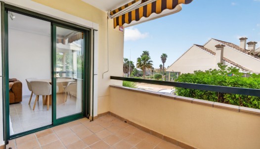 Resale - Apartment - Orihuela Costa - Campoamor