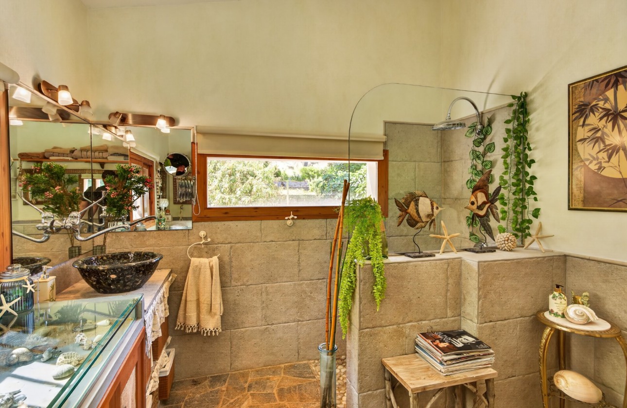 Resale - Villa - Orihuela - Orihuela Center