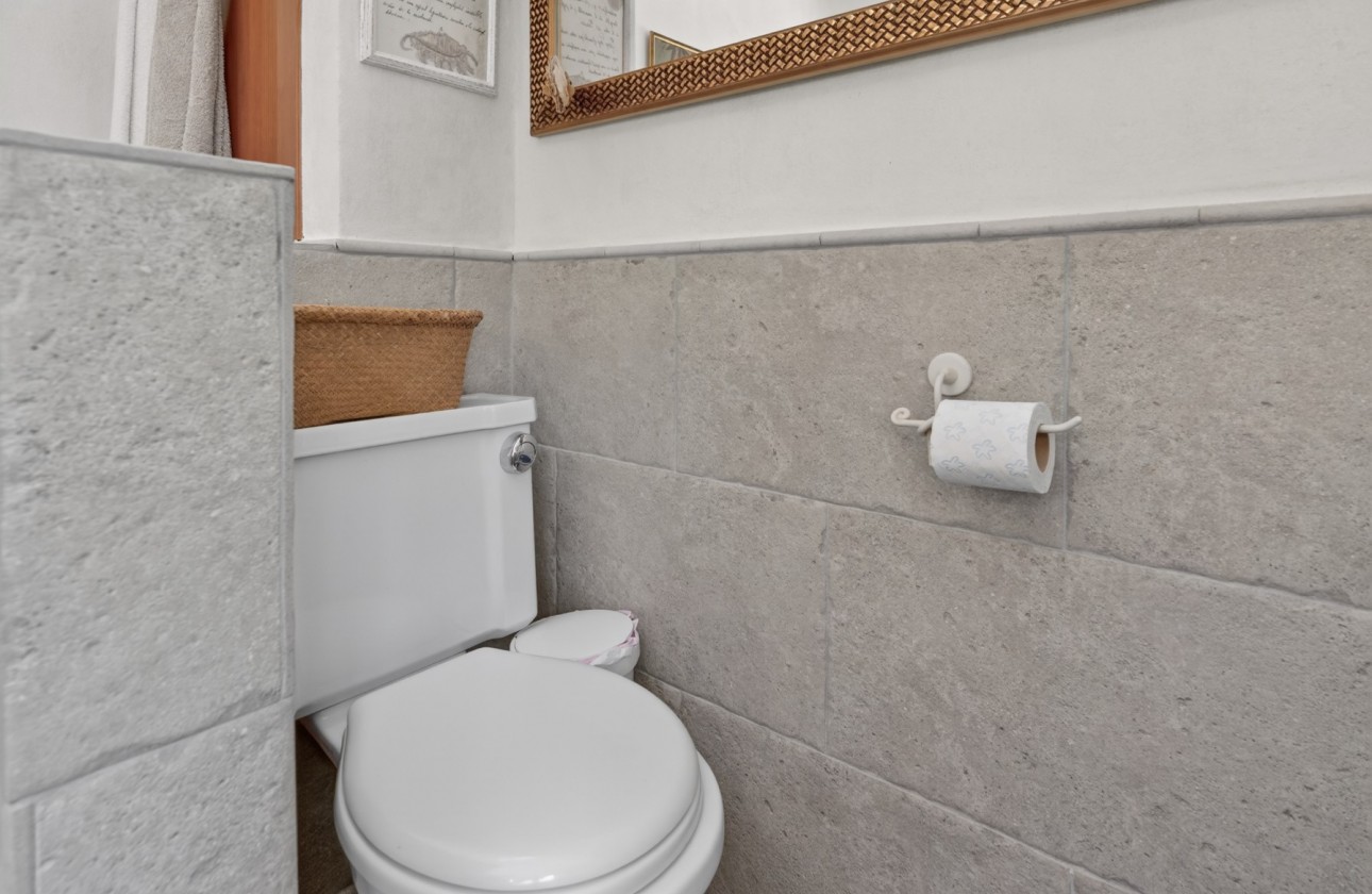 Resale - Villa - Orihuela - Orihuela Center