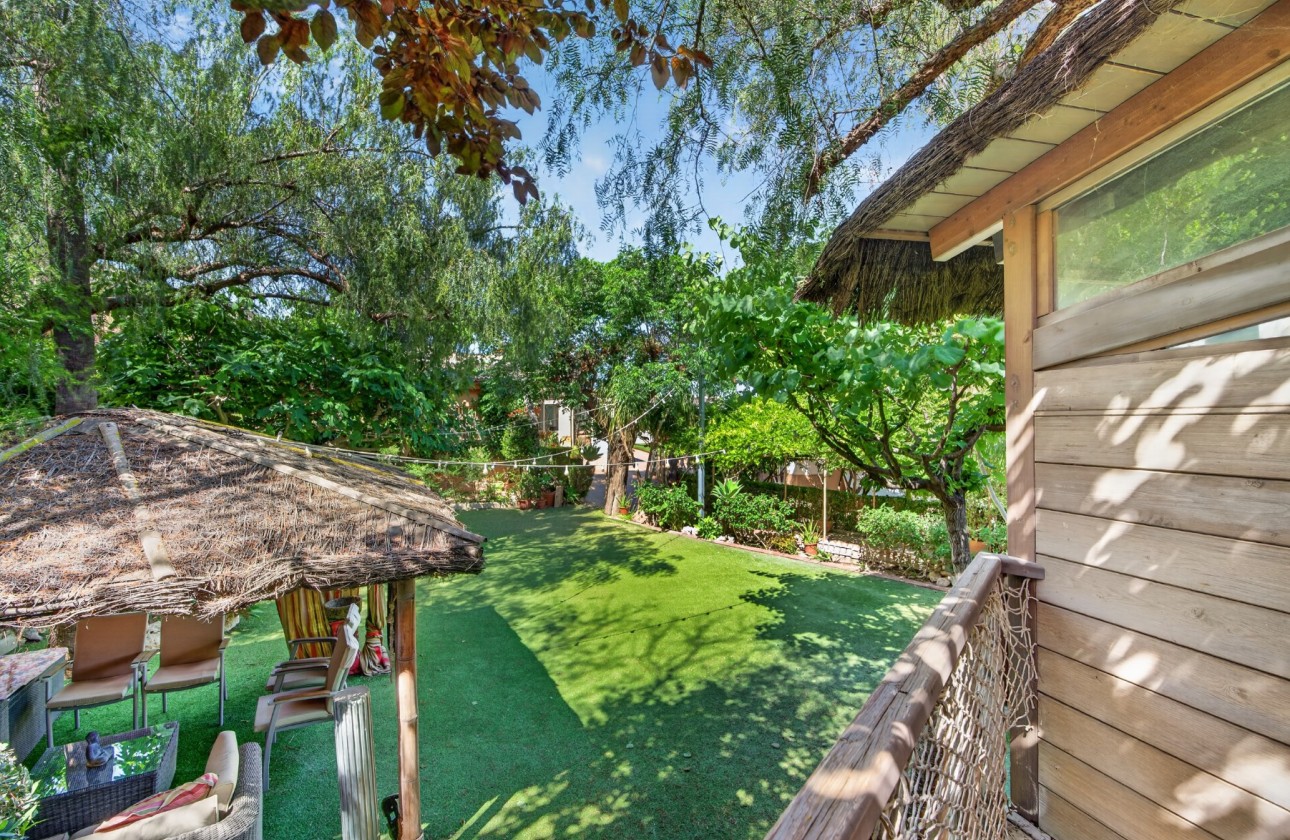 Resale - Villa - Orihuela - Orihuela Center