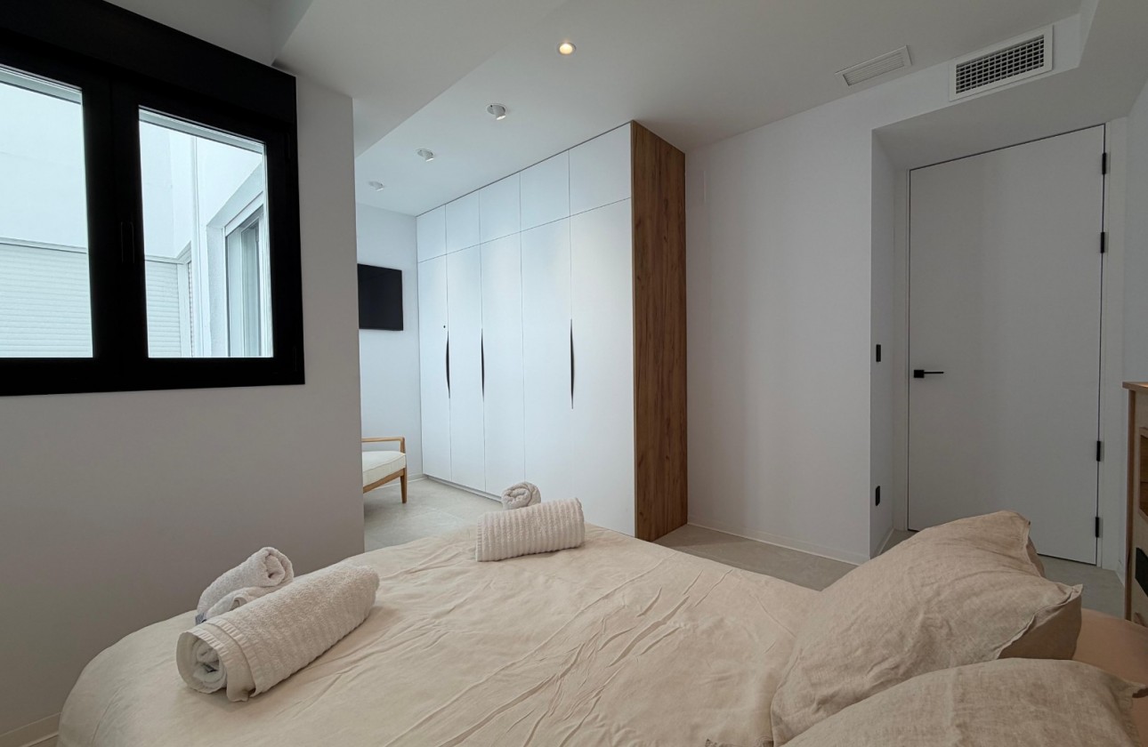 Segunda mano - Apartamento - Alicante - Centro