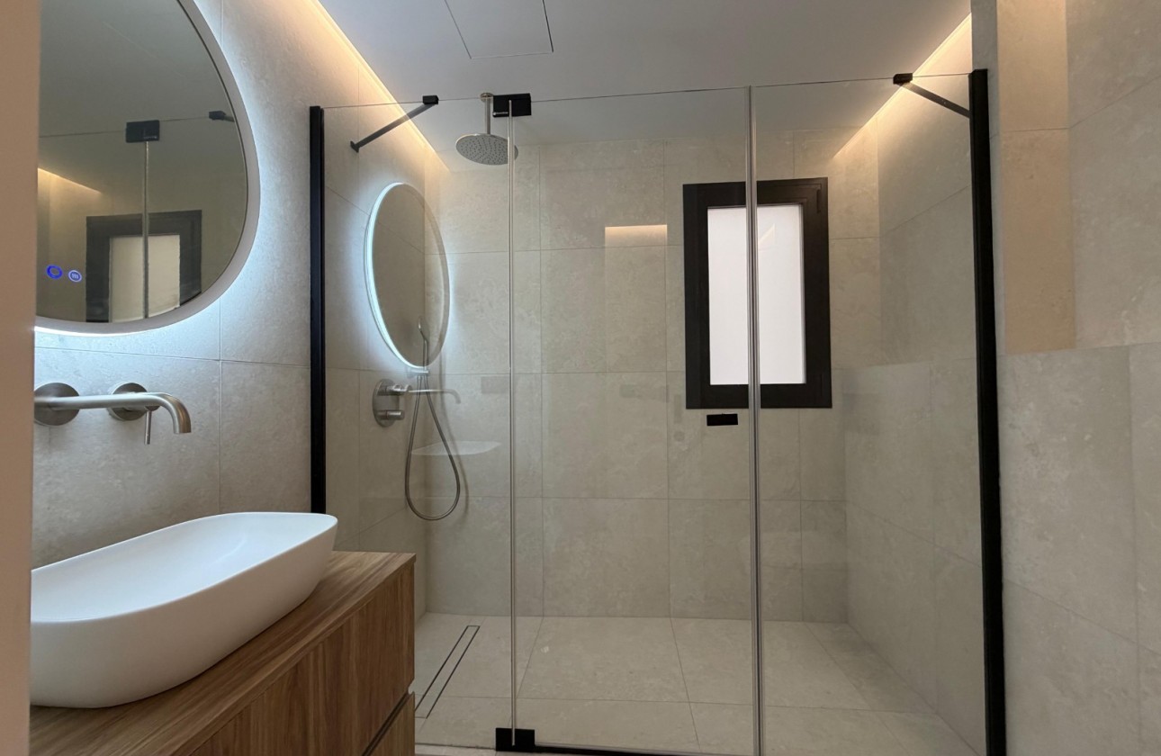 Segunda mano - Apartamento - Alicante - Centro