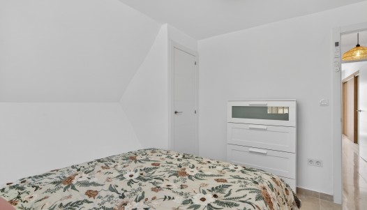 Resale - Villa - Torrevieja - Playa de los Locos