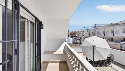 Resale - Villa - Torrevieja - Playa de los Locos