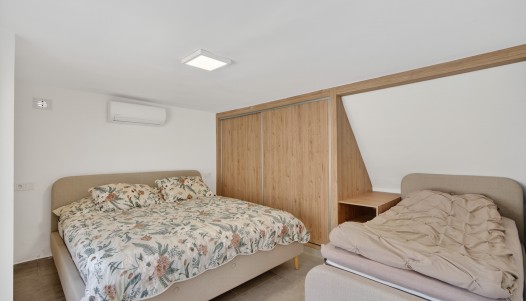 Resale - Villa - Torrevieja - Playa de los Locos