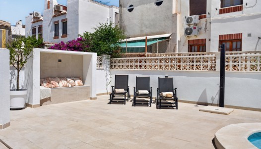 Resale - Villa - Torrevieja - Playa de los Locos