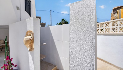 Resale - Villa - Torrevieja - Playa de los Locos