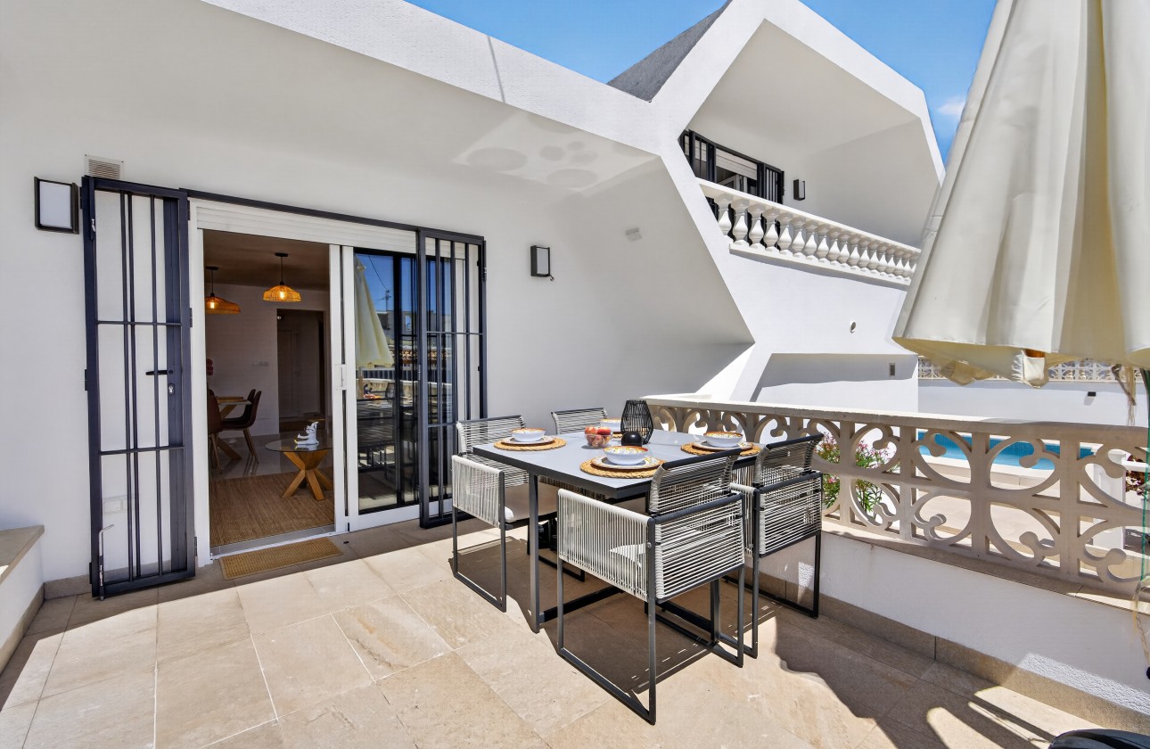 Resale - Villa - Torrevieja - Playa de los Locos