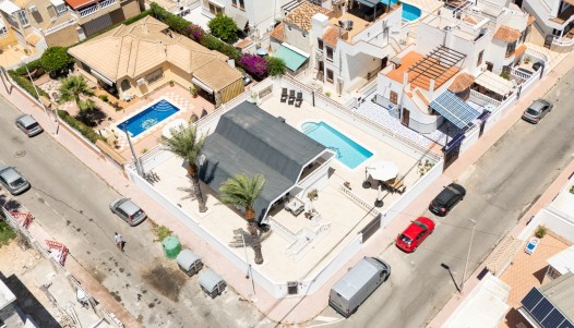 Resale - Villa - Torrevieja - Playa de los Locos
